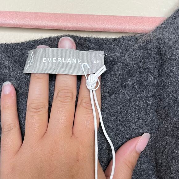 Everlane The Cozy Stretch Crop Tank Top Gray Womens Size XS Wool Yak Hair NEW - Picture 5 of 5